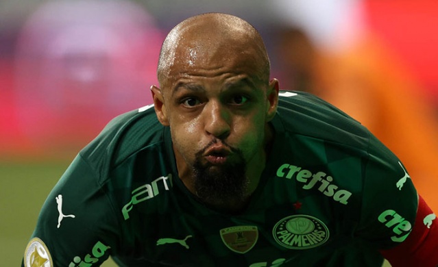 Palmeiras’ın Sport Recife’yi 2-1 yendiği maçta Felipe Melo, galibiyet golünü attı.