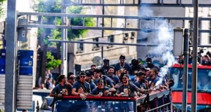 Galatasaray'dan şampiyonluk turu