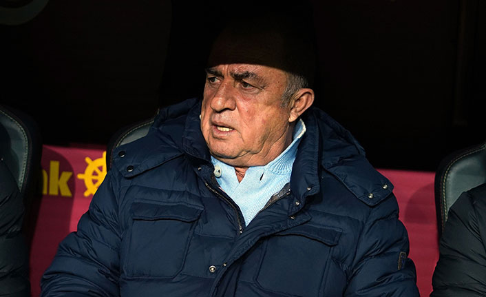 Fatih Terim'den oyuncularına eleştiri ve transfer cevabı