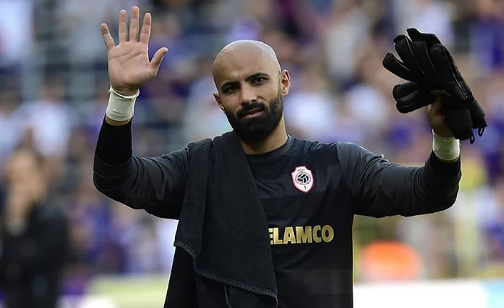 Galatasaray'a gelmek için kulübünden izin istedi!