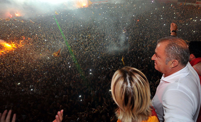 Galatasaray'da toplantı bitti, Fatih Terim kararı verildi!