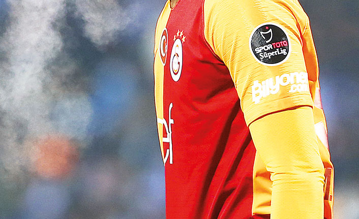 "Galatasaray'dan ayrılmalı, Peri Masalı uzun sürmedi"