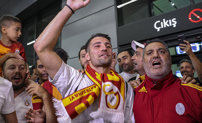 Leo Dubois: "Galatasaray'a gelmeden önce onlarla konuştum"