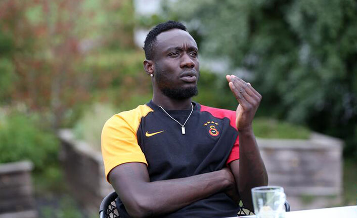 Mbaye Diagne: "Benim kardeşim gibi, Galatasaray'a gelirse iyi olacağını düşünüyorum, umarım gelir"