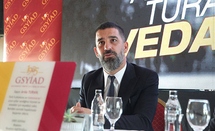 Ardan Turan: "Galatasaray’a getirmek istiyorum"