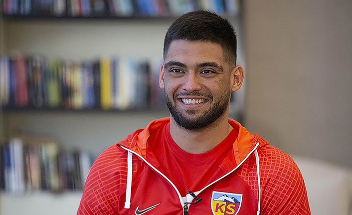 Bilal Bayazit: "Galatasaray maçından sonra hayatımda ilk kez ağlarken ...