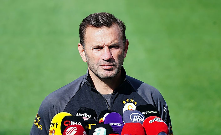 Okan Buruk: "Mutlaka transfer etmeliyiz, işimizi şansa bırakmamalıyız"