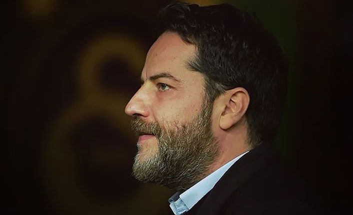 Erden Timur: "Kaldır oğlum başını"