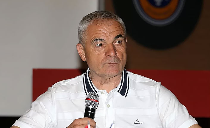 Rıza Çalımbay: "Çok dikkatli olmalıyız, Galatasaray maçında 7 tane arkadaşımız..."