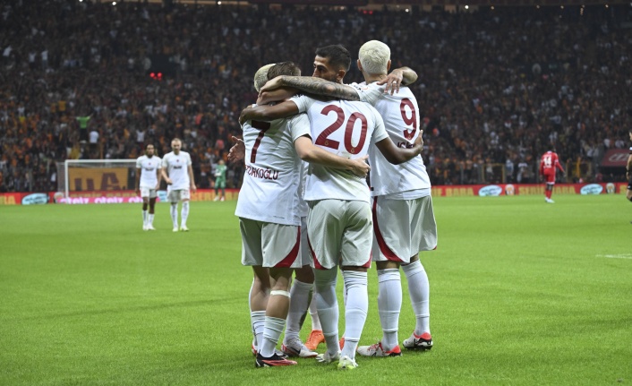 Galatasaray'da herkes şok oldu! "Delireceğim, saçmalık bu, adeta sihirli"