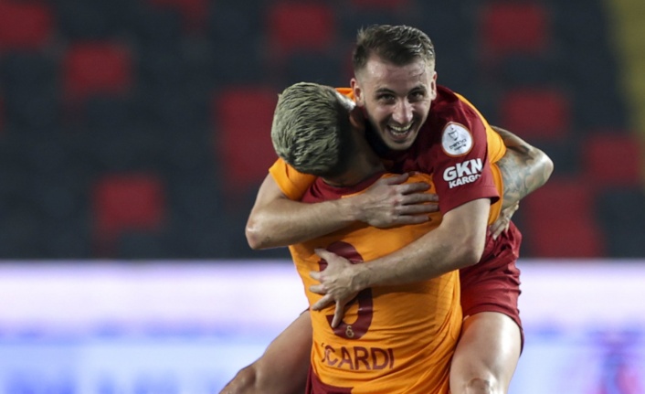 Galatasaray, müthiş ikilisiyle 3 puanı kaptı!