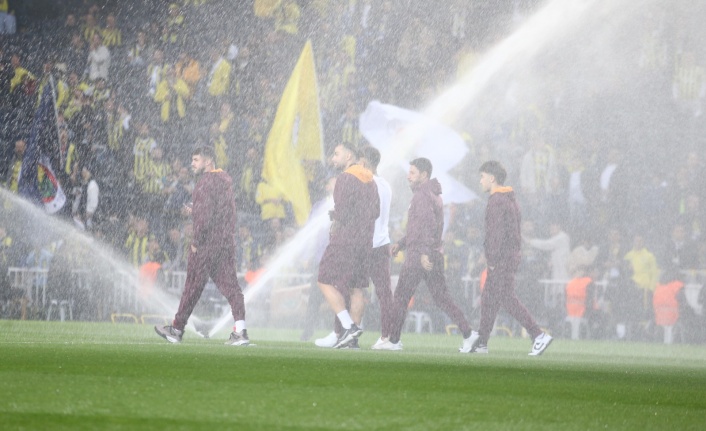 Kadıköy'de derbi öncesi skandal olaylar! Fenerbahçe, bunu da yaptı!