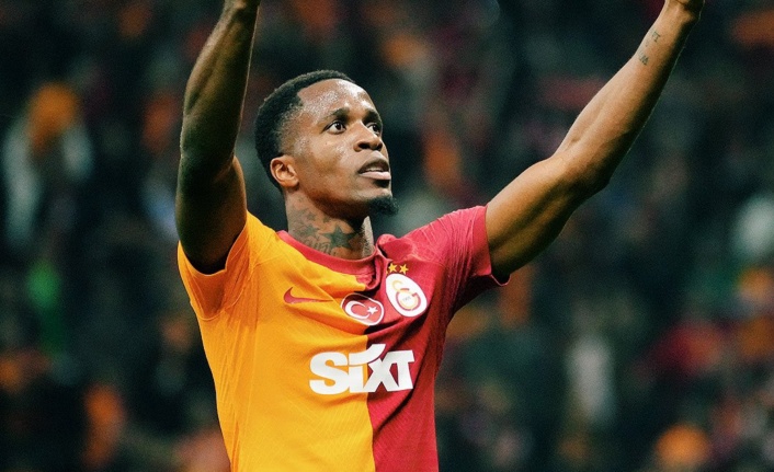 "Wilfried Zaha görüştü ve Galatasaray'a gelmesi için ikna etti"