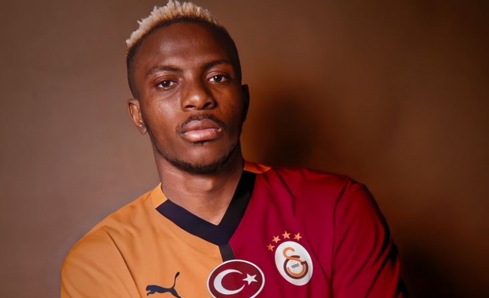 Osimhen'den Omeruo'ya jet cevap! "O bir aslan, nasıl futbol oynayacağını biliyor"
