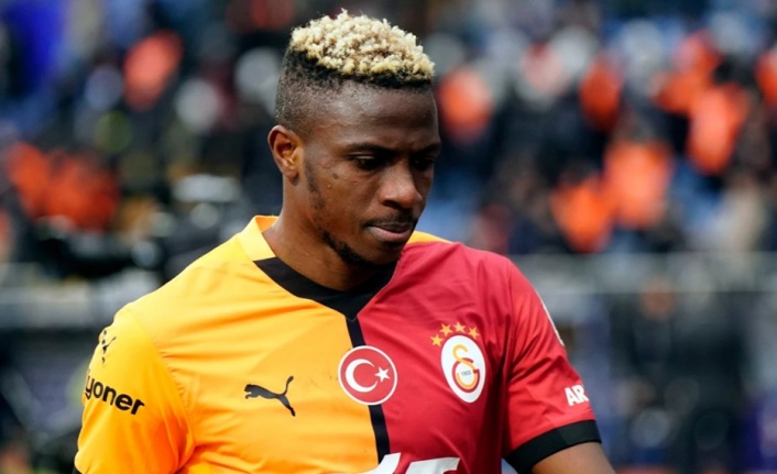 Victor Osimhen'den Galatasaray'ın kamp kararına ilk cevap! "Devre arasında tekliflerle ilgilenmedim bile, keşke..."