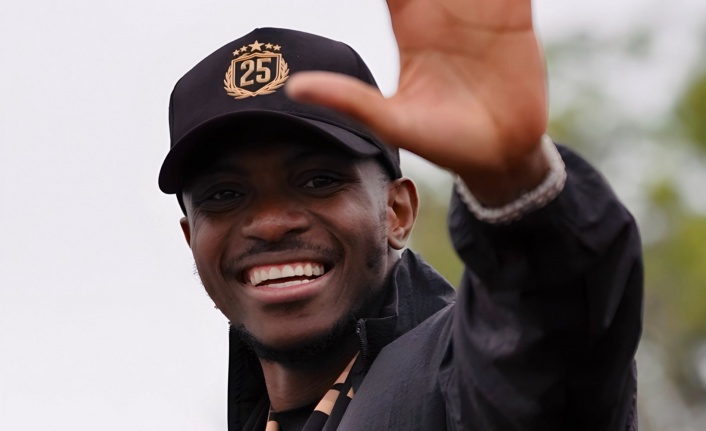 Victor Osimhen kararını verdi! Al-Hilal Başkanı Fahad bin Nafel ile bizzat görüştü!
