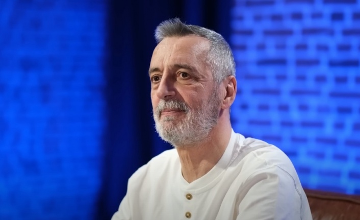 Abdülkerim Durmaz: "Galatasaray'a daha iyi dönecek, futbola aç bir adam, herkes zor olduğunu söylüyor ama bence değil"