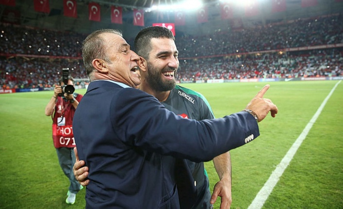 Arda Turan ve Fatih Terim'in Galatasaray'dan istediği iki oyuncuyu açıkladı!