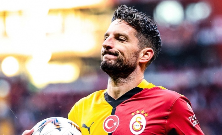 Dries Mertens: "Galatasaray'a gel, hayatını yaşa, omuzlarda dolaş"