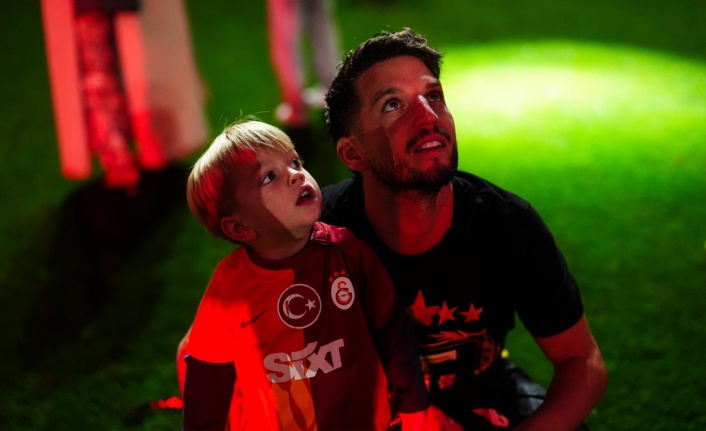 Dries Mertens, şampiyonluk kutlamalarında herkesin merak ettiği soruya cevap verdi!