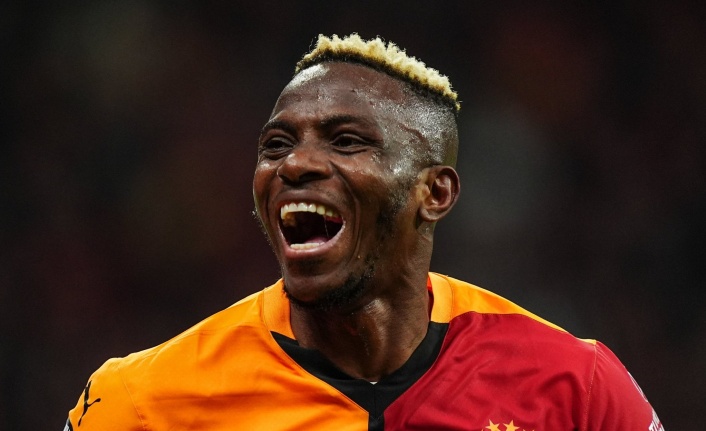 Gaziantep'te Victor Osimhen'in yedek kulübesindeki anları gündem oldu!