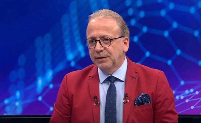 Zeki Uzundurukan: "Gelecek hafta İstanbul'a gelecek, büyük ihtimalle Galatasaray'da oynayacağını açıklayacak"