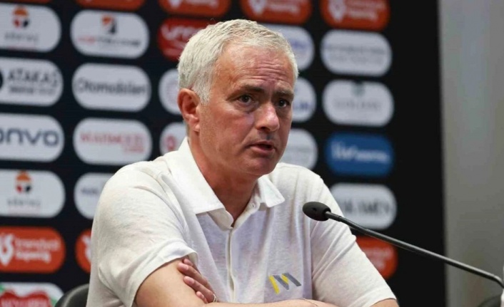 "Galatasaray'a gelmek istiyordu, Mourinho dün aradı 'Fenerbahçe'ye gel' dedi"