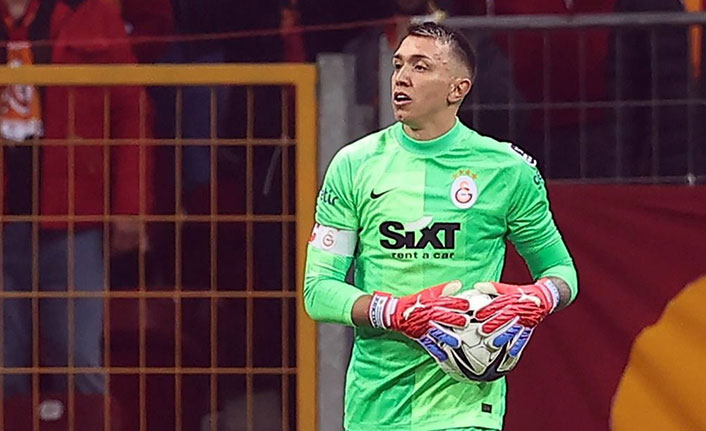 Muslera'dan sosyal medya cevabı! Taraftarlara seslendi!