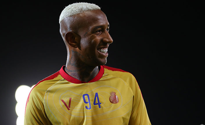 Galatasaray'da Talisca bombası!