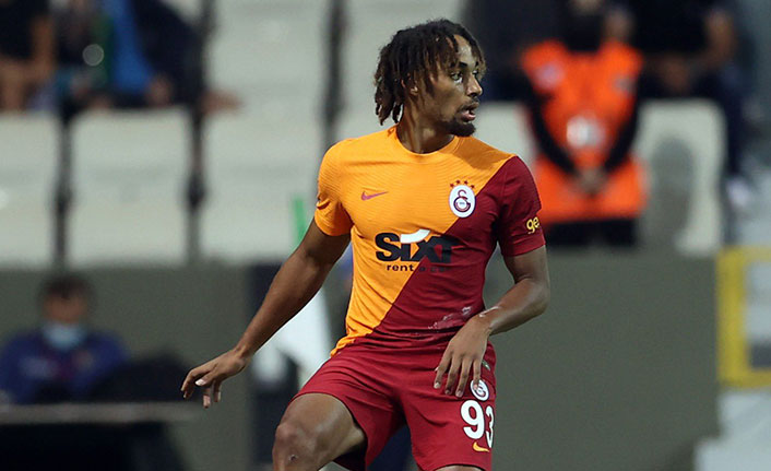 Sacha Boey'den Galatasaray'a kötü haber!