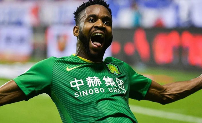 Galatasaray ile anılan Bakambu'dan transfer açıklaması