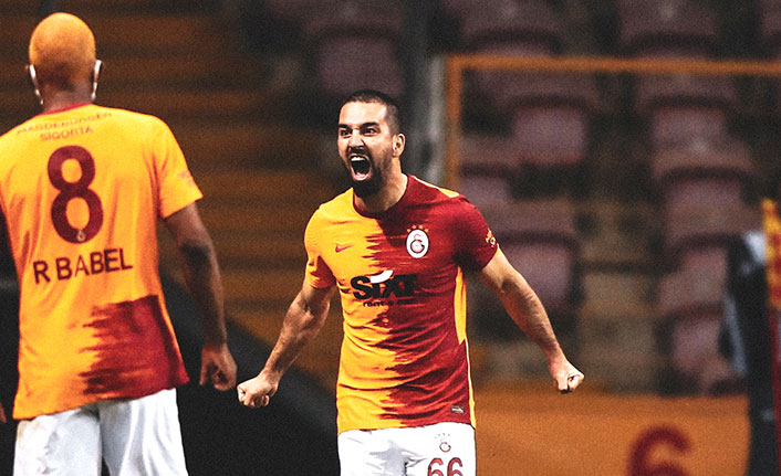 İşte Galatasaray'da Babel ve Arda Turan'ın yerine gelecek isim!