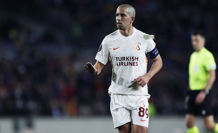 Feghouli'den Barcelona sorusuna Türkçe cevap