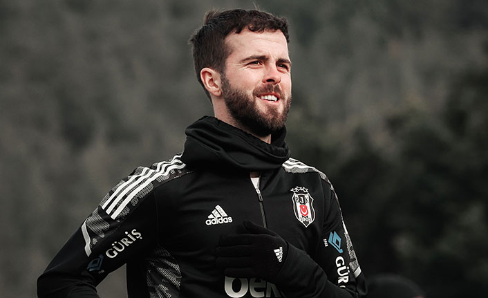 Beşiktaş'tan Galatasaray'a transfer!