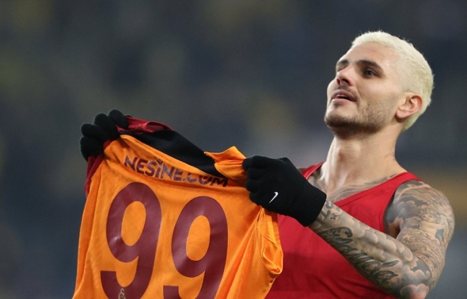 Galatasaray'a büyük müjde: "Kulüpler anlaşırsa ben imzaya hazırım"