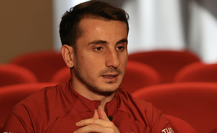 Kerem Aktürkoğlu: "Galatasaray için çok büyük bir transfer, emeği geçenlere teşekkür ederim"