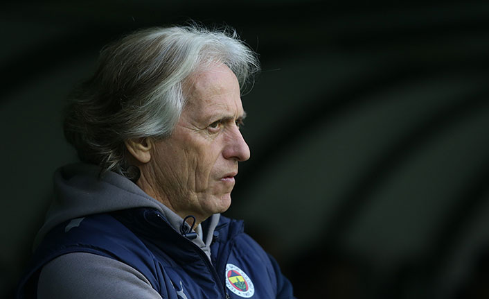 Jorge Jesus: "Galatasaray'ı bekleyeceğiz, şansımız var"