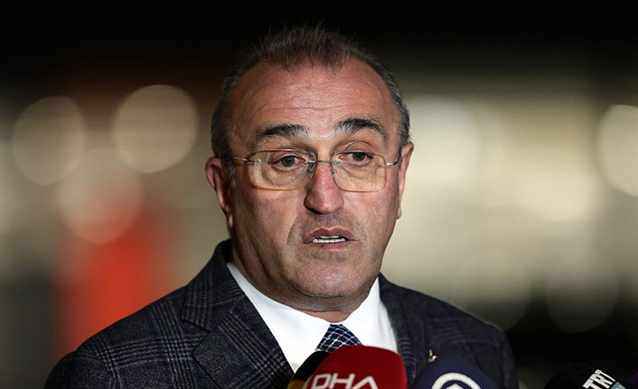 Abdurrahim Albayrak: "Fenerbahçe de istedi ama benim ofisimde imzayı attı"