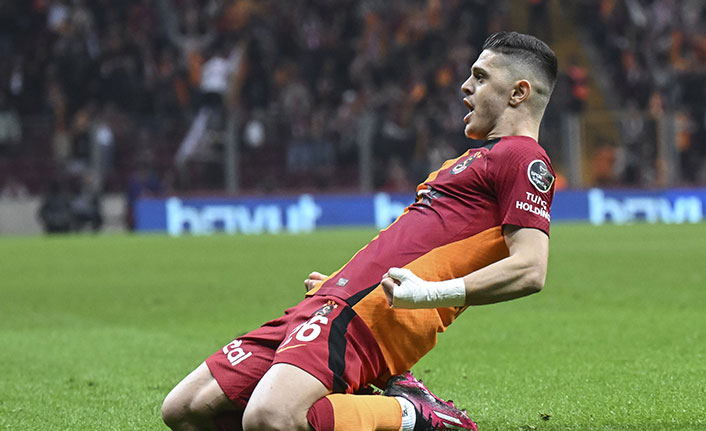 "Benim için yüksek rakam isteniyor, ben Galatasaray'ı istiyorum"
