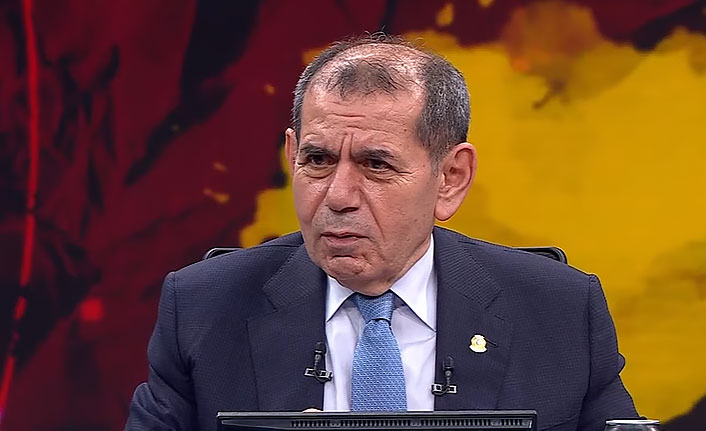 Dursun Özbek: "Erden Timur gece 2'de arıyor ve 'Başkanım şu futbolcuyu böyle yapsak' diyor"