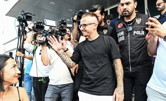 Galatasaray'ın ilk transferi İstanbul'a geldi!
