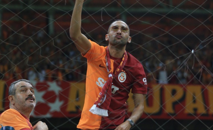 Galatasaray'dan maç sonu büyük sürpriz! Transferde bir ilk yaşandı!