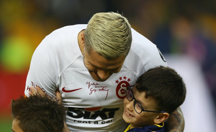 "Ben Beşiktaş'lıyım ama oğlum Mauro Icardi yüzünden Galatasaray'lı oldu"