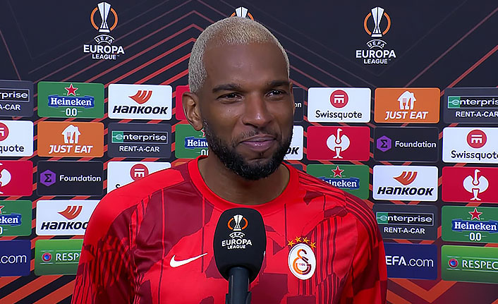 Ajax, Ryan Babel'e sordu! "Kerem Aktürkoğlu'ndan daha önde"