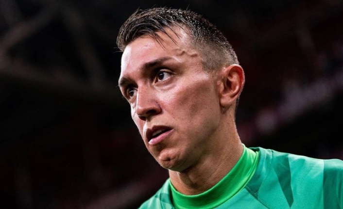 Muslera'nın Türkiye'deki yeni kulübünü duyurdu! 2 yıllık sözleşme ve 2 milyon Euro maaş...