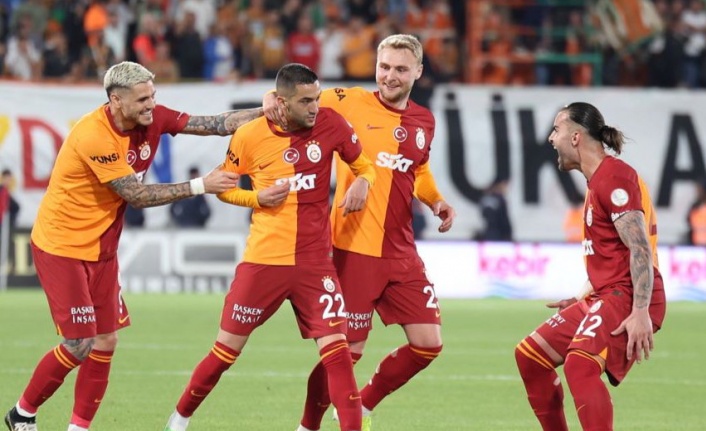 Galatasaray, Alanya'da şov yaptı!