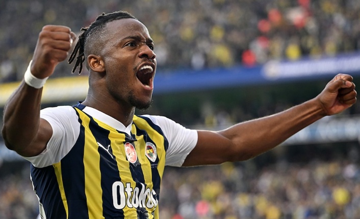 "Galatasaray, Michy Batshuayi ile anlaşmak üzere! 3 milyon Euro maş ve 3 milyon Euro imza parası"