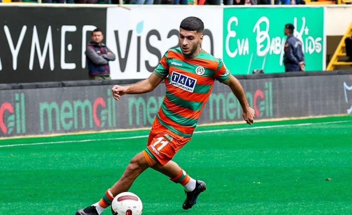"Galatasaray, Alanyaspor'a 4 milyon Euro teklif etti, 5.5 milyon Euro istiyorlar"