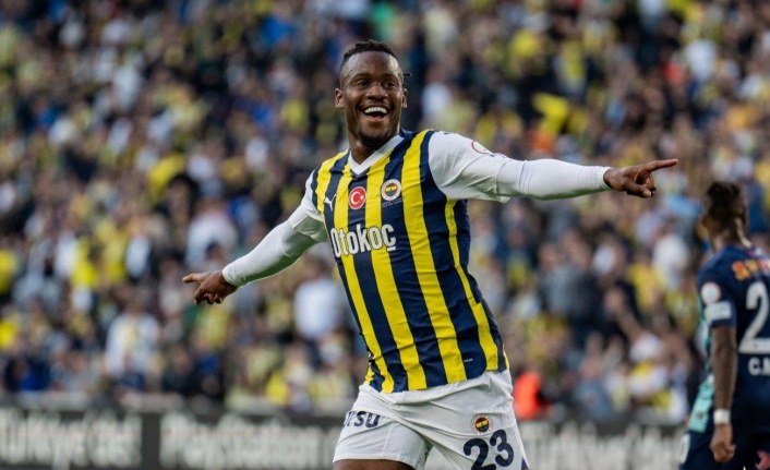 Michy Batshauyi: "Fenerbahçe'de Dzeko'nun arkasında bekleyeceğime, Galatasaray'da Mauro Icardi ile..."