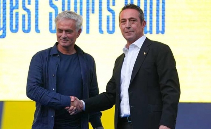 Ali Koç ile Jose Mouriho arasındaki Galatasaray anlaşmasını duyurdu!